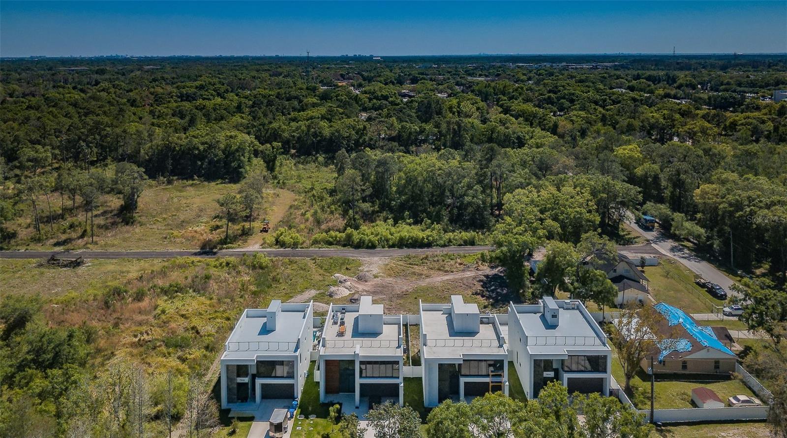 110 SKYTRAIL, TAMPA, FL — photo 2