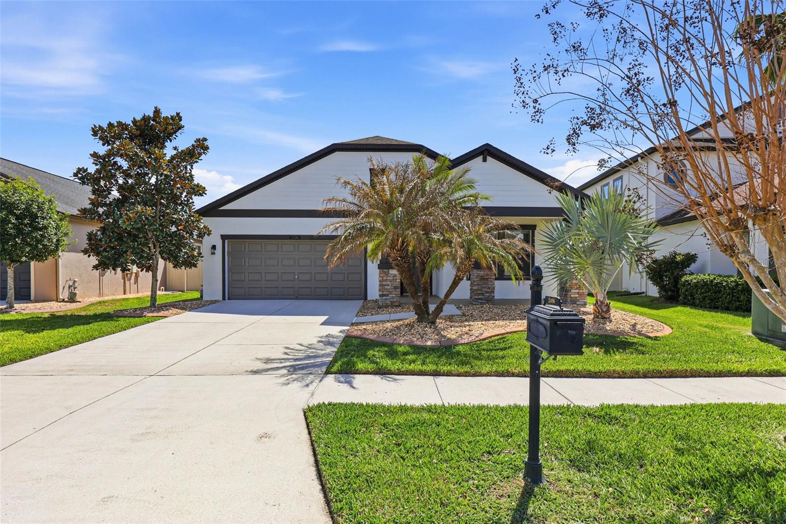21486 BILLOWY JAUNT DR, LAND O LAKES, FL