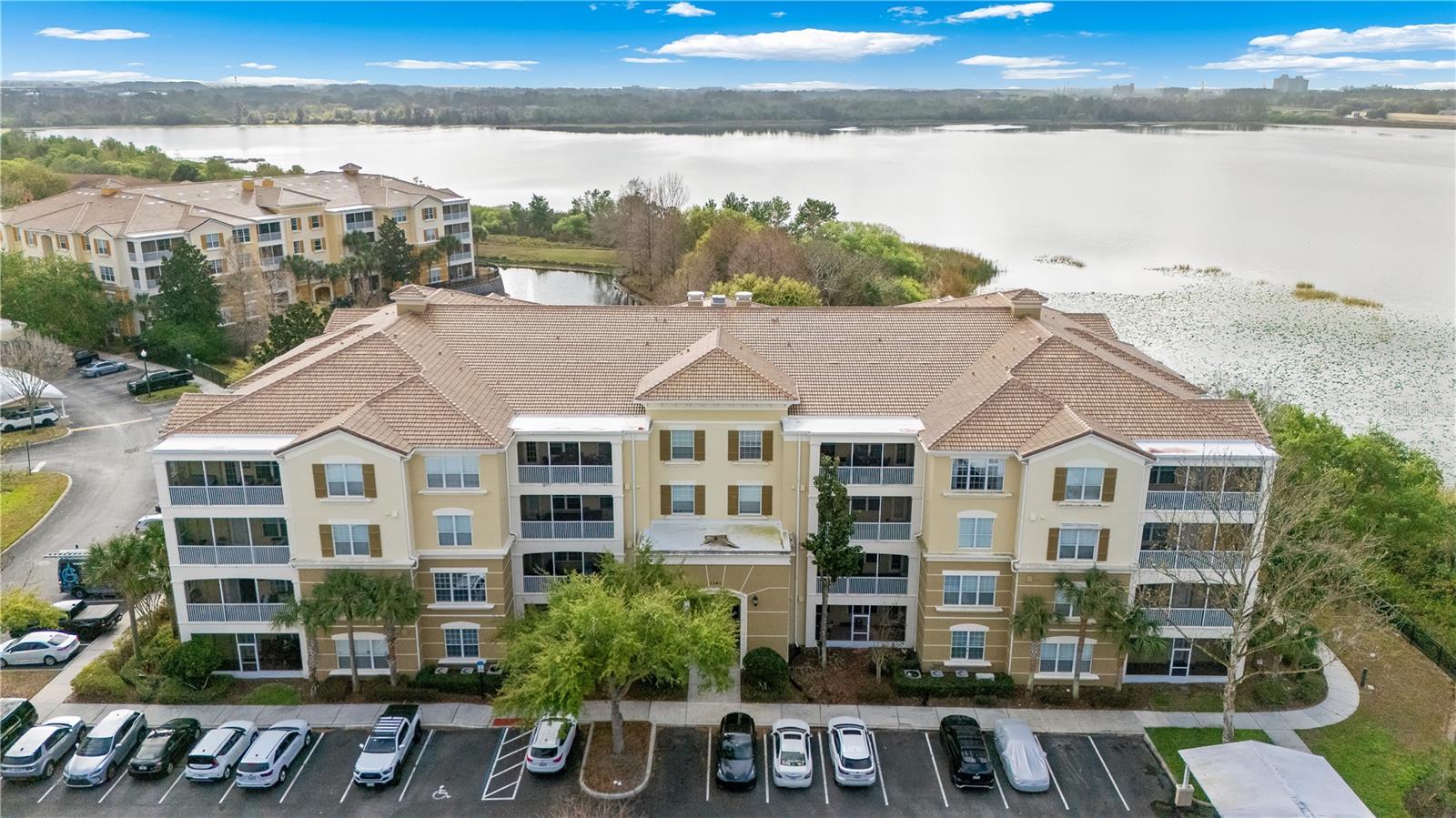 3362 ROBERT TRENT JONES DR #10407, ORLANDO, FL — photo 2