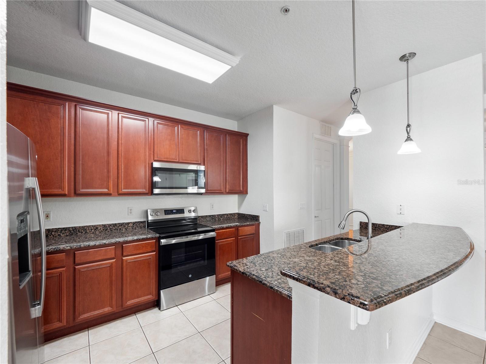 3362 ROBERT TRENT JONES DR #10407, ORLANDO, FL — photo 11