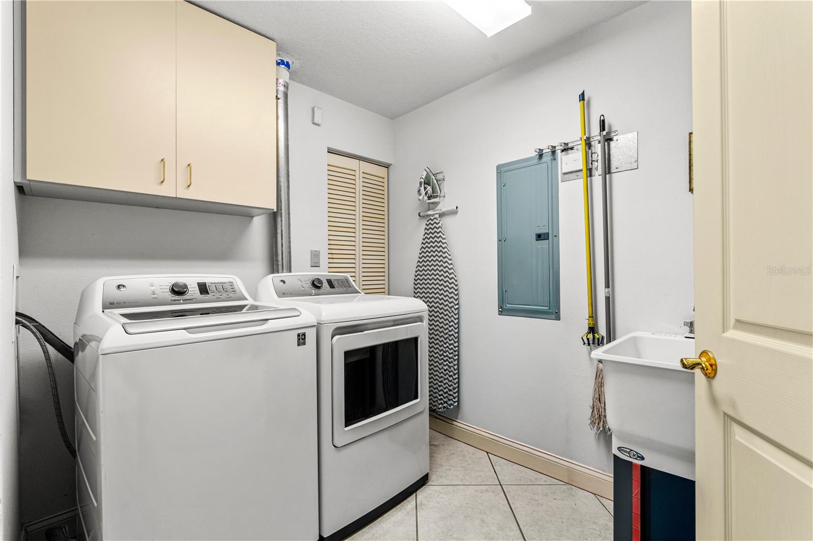 2300 N ATLANTIC AVE #101, DAYTONA BEACH, FL — photo 60