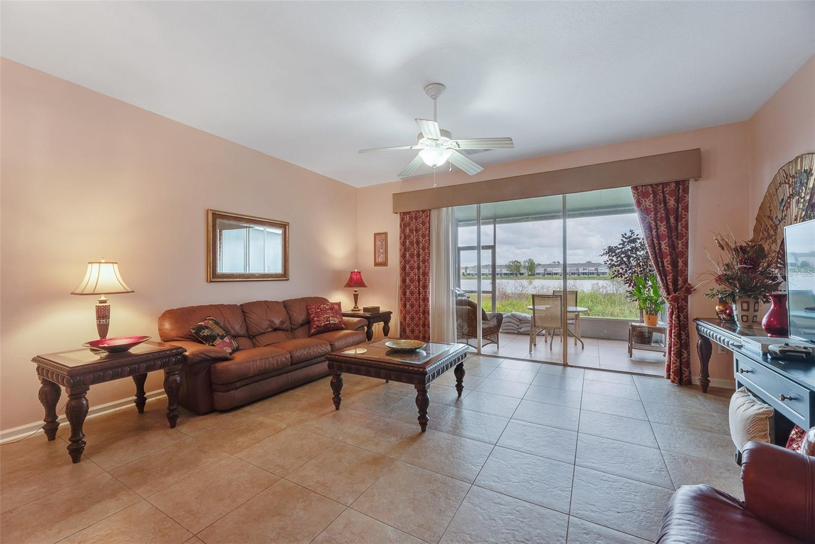 4916 BARNSTEAD DR, RIVERVIEW, FL — photo 2