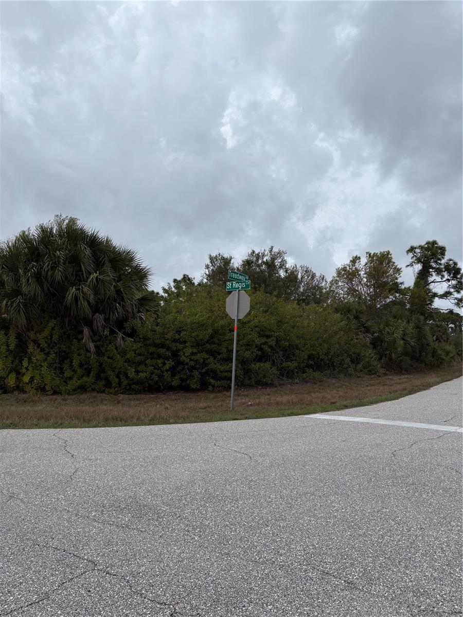 7513 TREADWAY RD, PORT CHARLOTTE, FL — photo 3