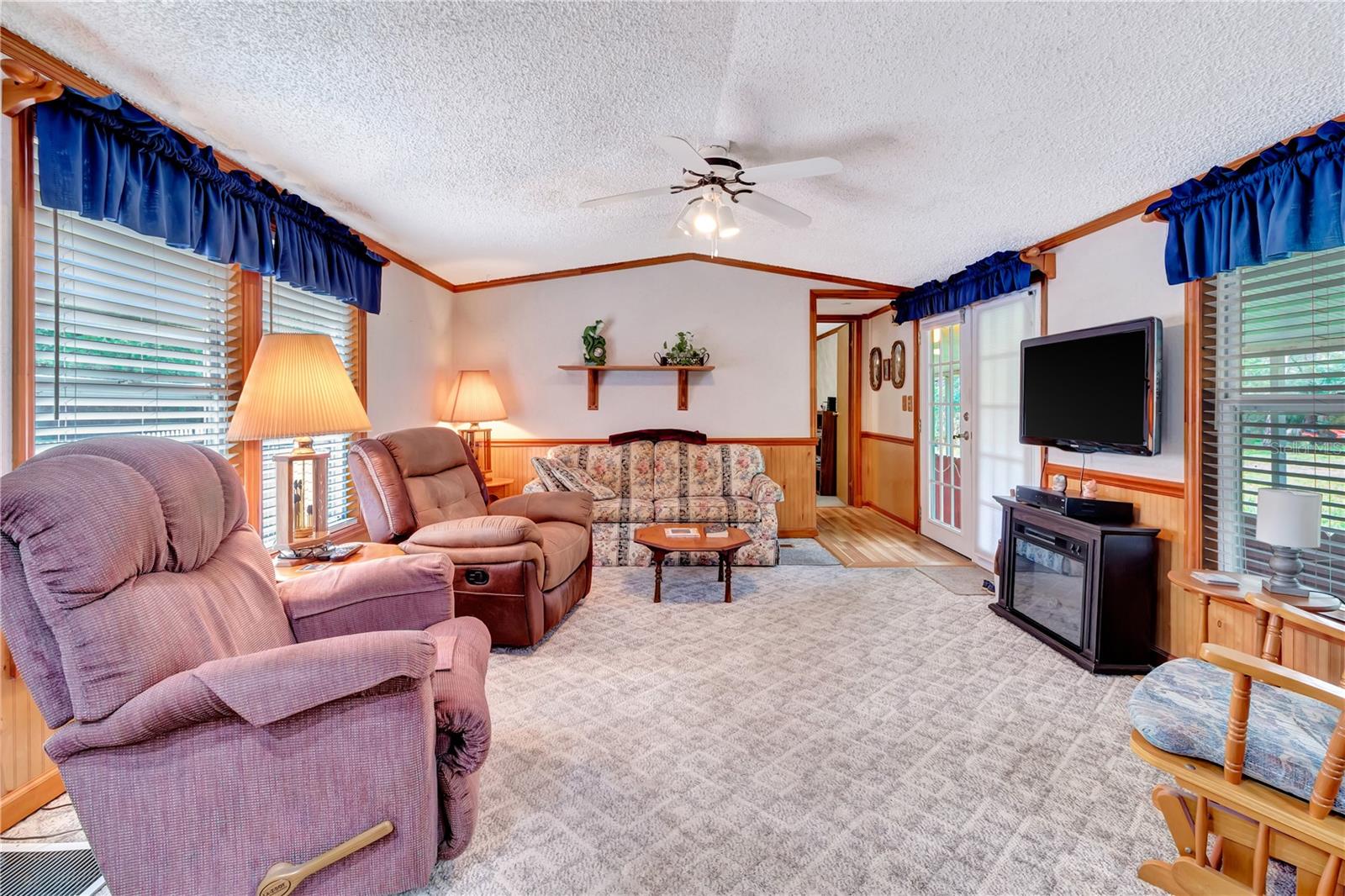 15423 NAVAHO TRL, EUSTIS, FL — photo 12
