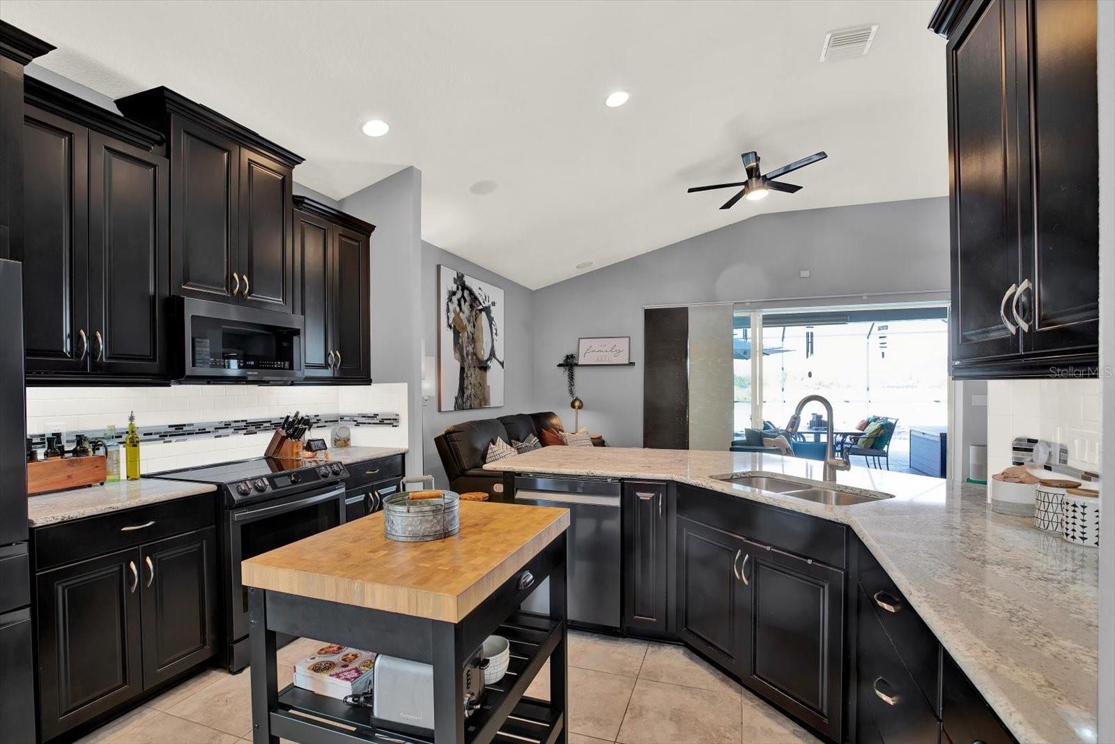 7217 BLUE BEECH DR, RIVERVIEW, FL — photo 15