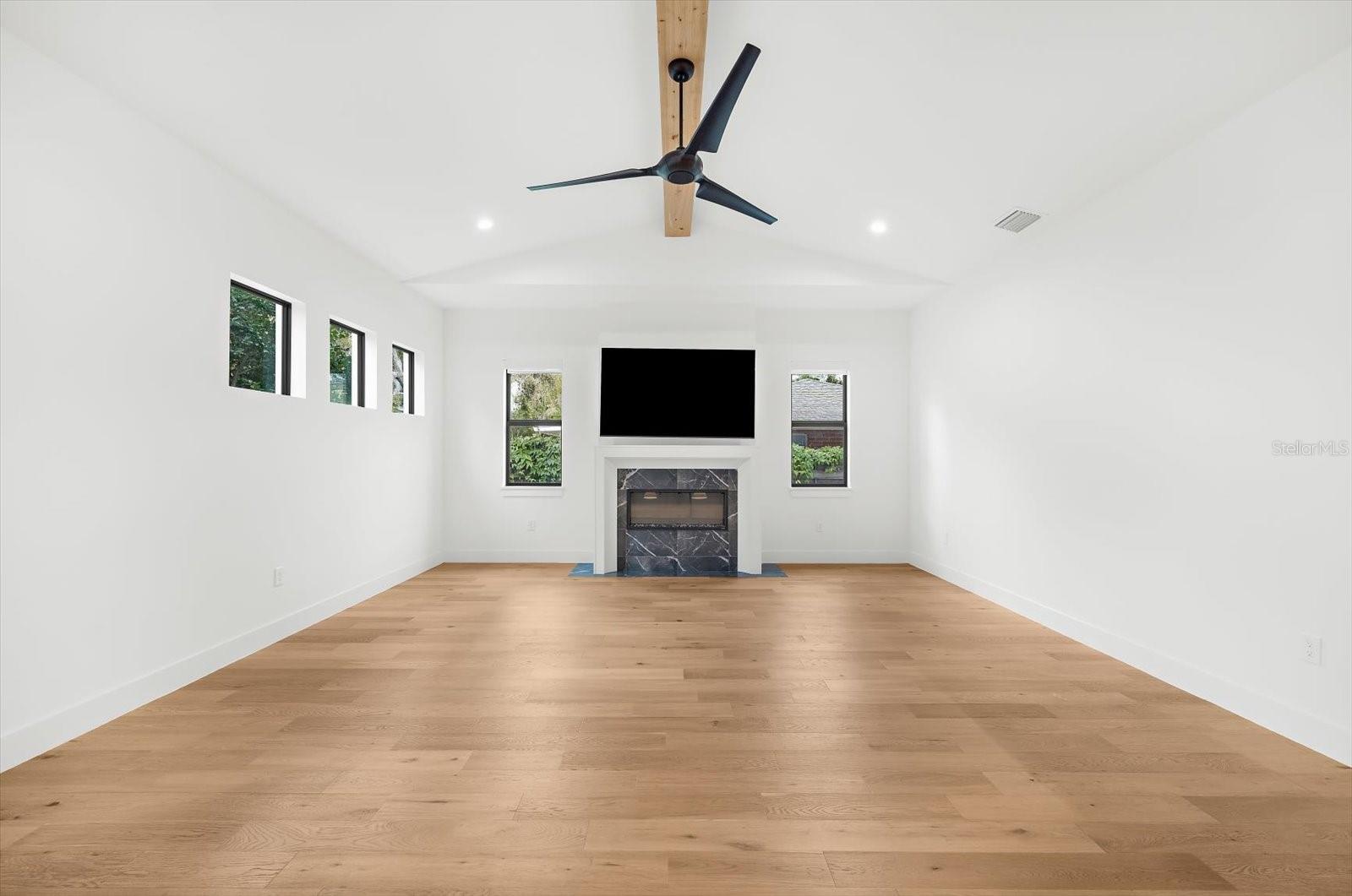 2135 DATURA ST, SARASOTA, FL — photo 24