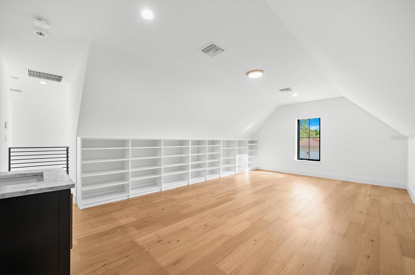 2135 DATURA ST, SARASOTA, FL — photo 33