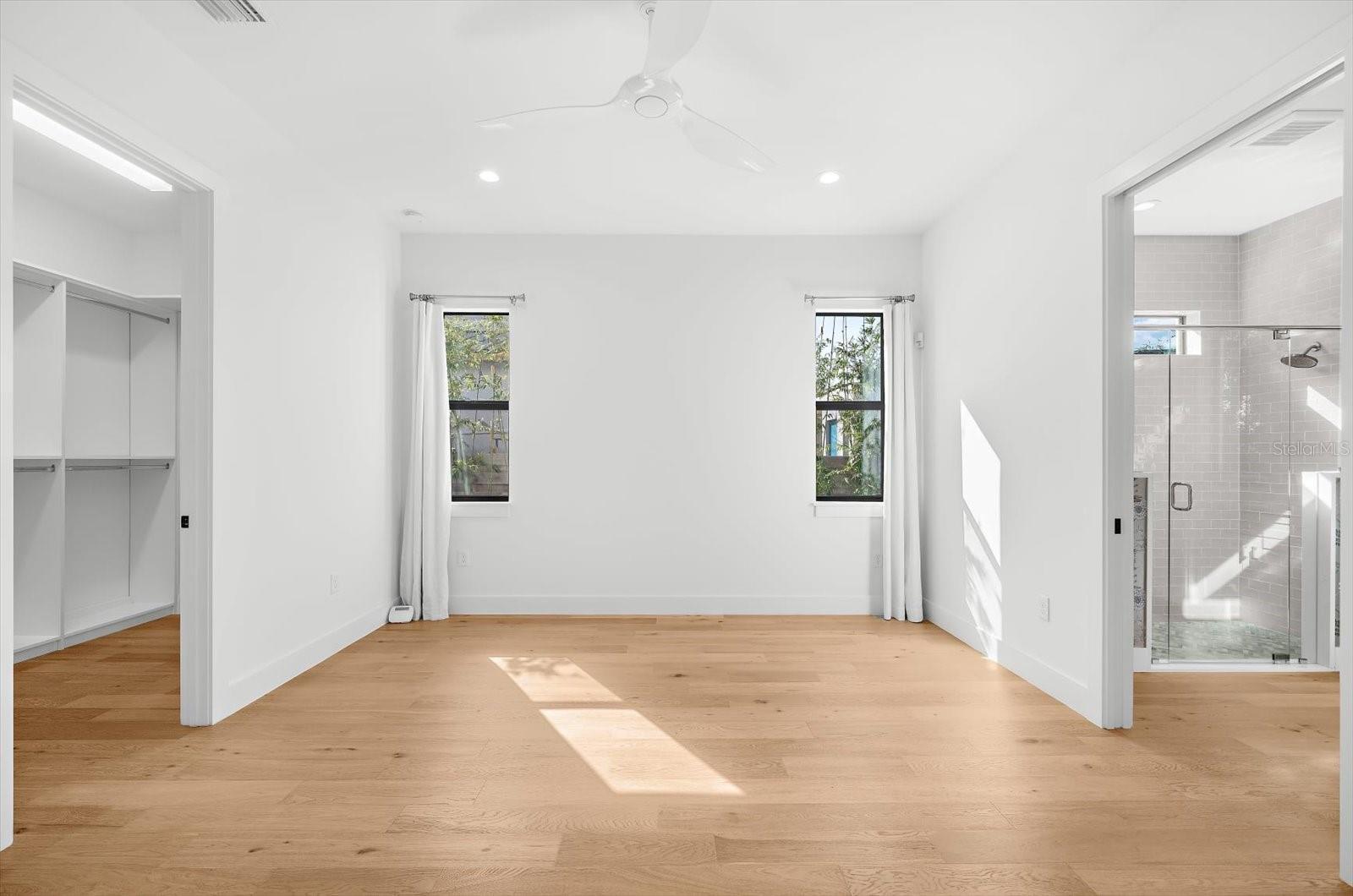 2135 DATURA ST, SARASOTA, FL — photo 36