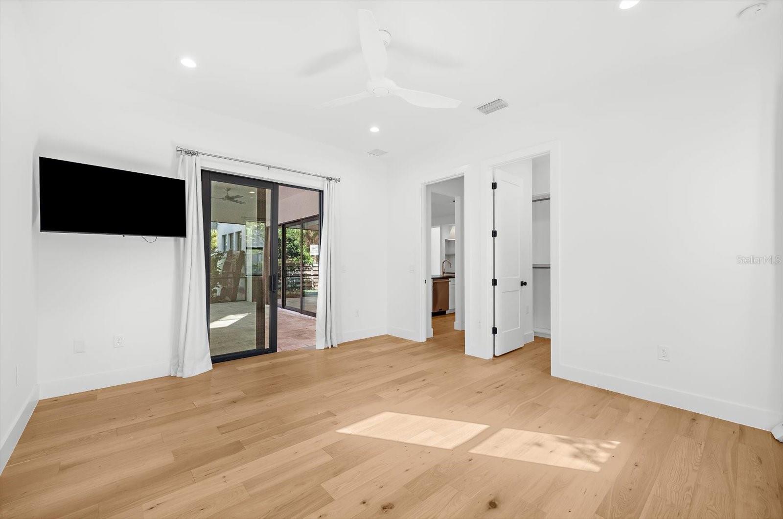 2135 DATURA ST, SARASOTA, FL — photo 39