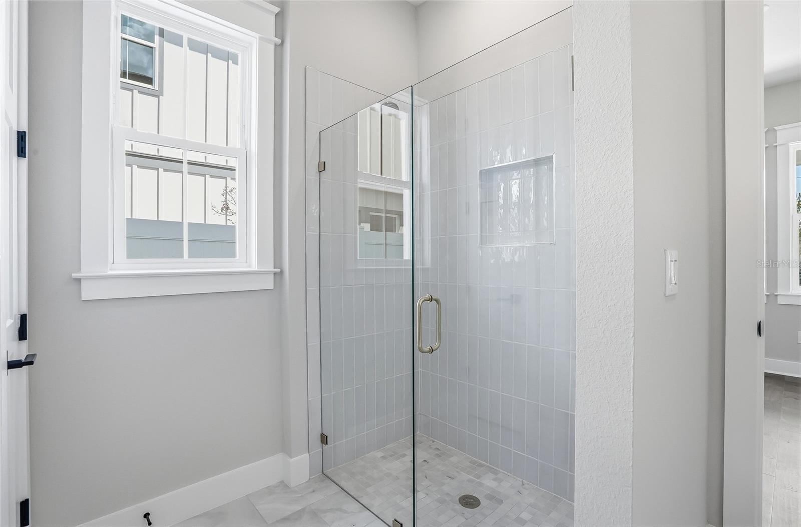 879 53RD AVE N, ST PETERSBURG, FL — photo 11