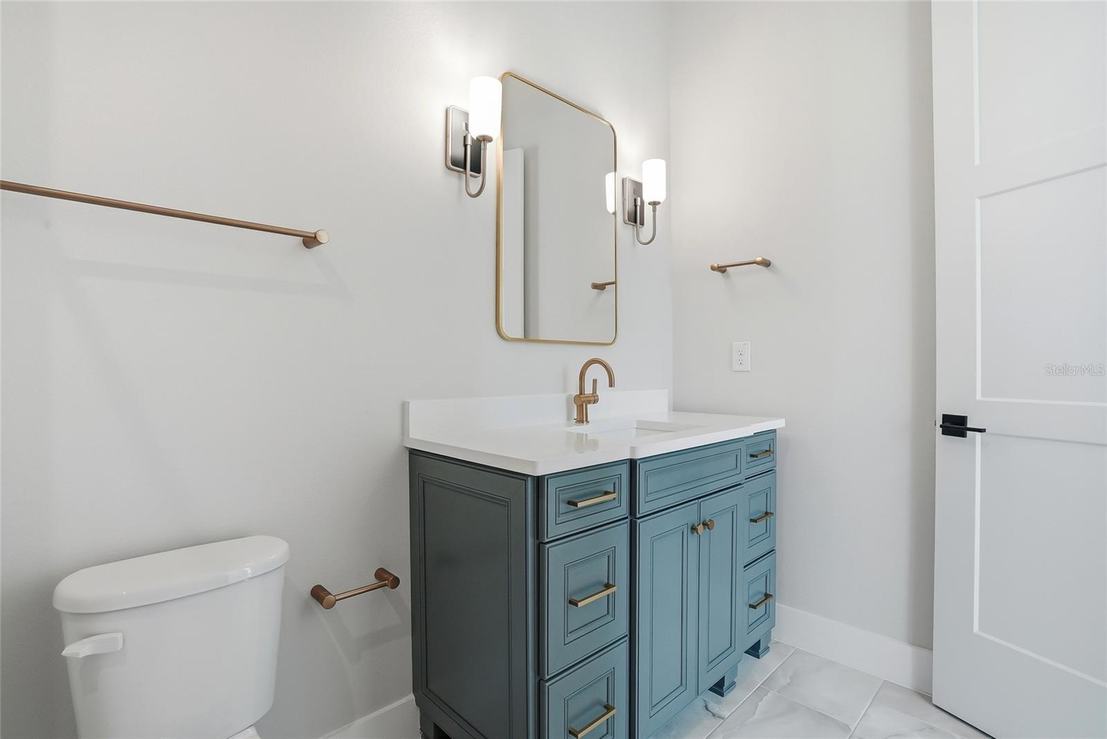 879 53RD AVE N, ST PETERSBURG, FL — photo 45