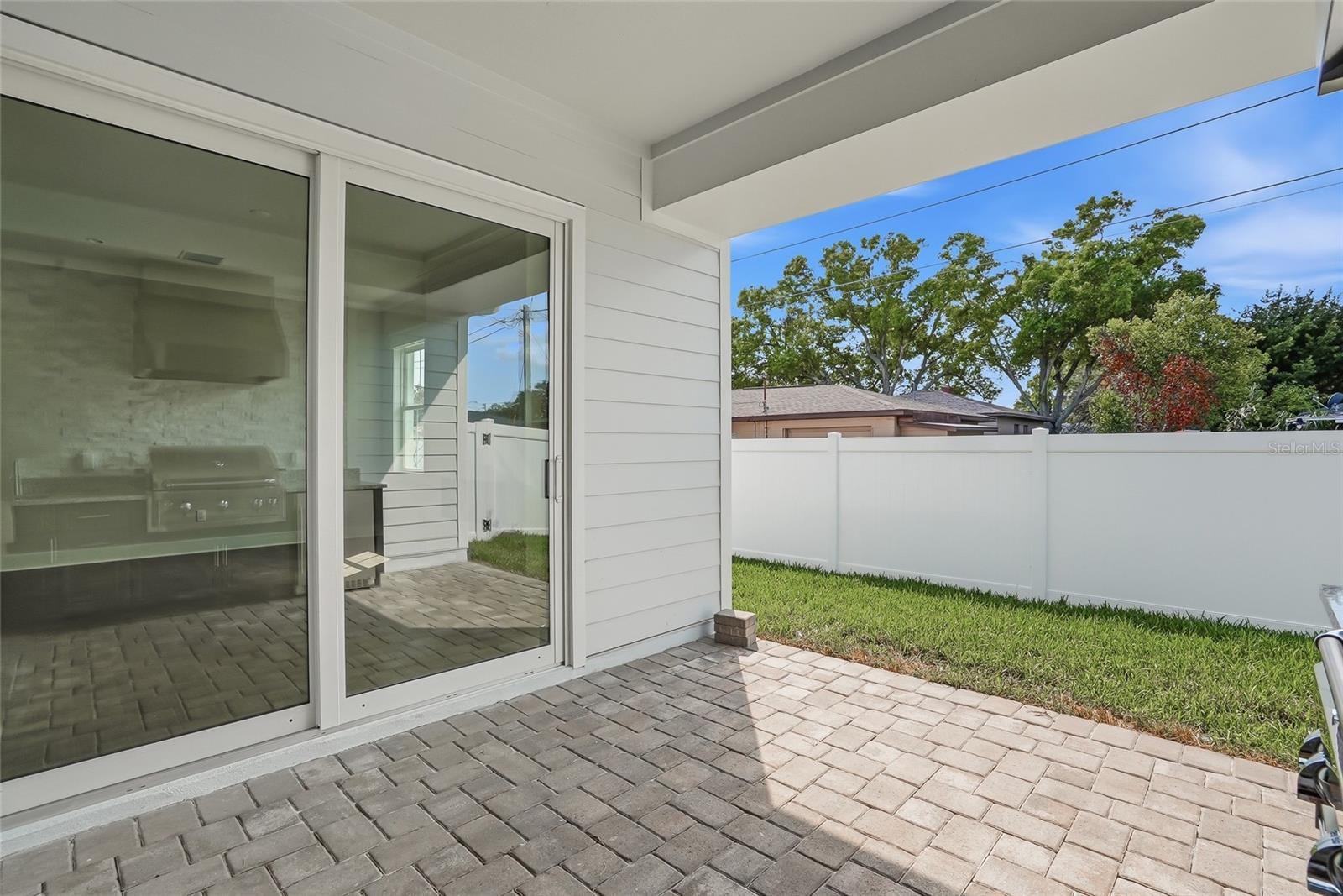 879 53RD AVE N, ST PETERSBURG, FL — photo 50