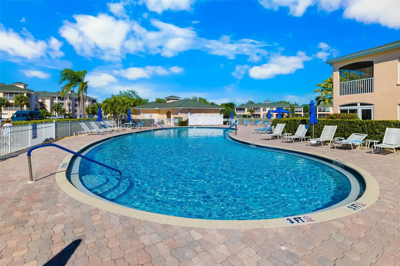 1522 GONDOLA PARK DR #1522, VENICE, FL — photo 44