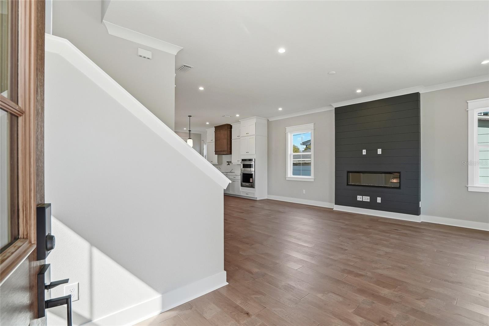 865 53RD AVE N, ST PETERSBURG, FL — photo 9