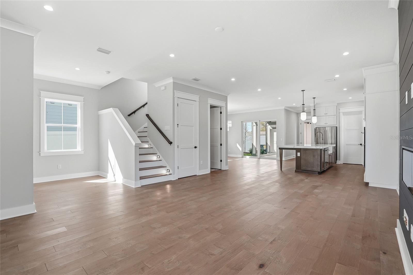 865 53RD AVE N, ST PETERSBURG, FL — photo 12