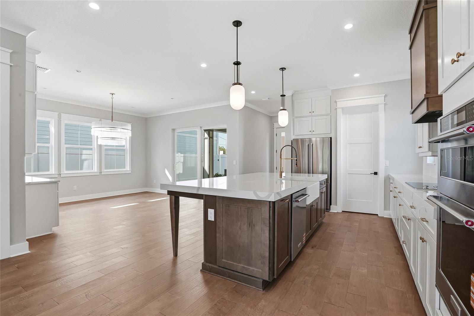 865 53RD AVE N, ST PETERSBURG, FL — photo 15