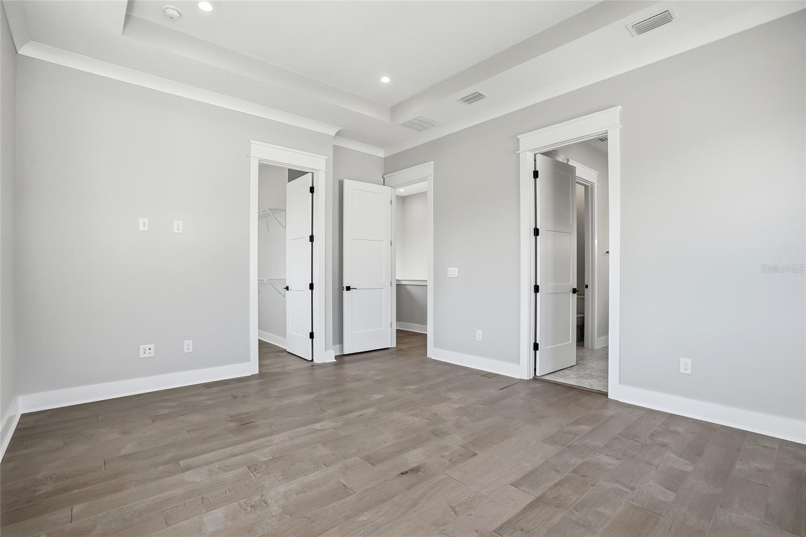 865 53RD AVE N, ST PETERSBURG, FL — photo 34