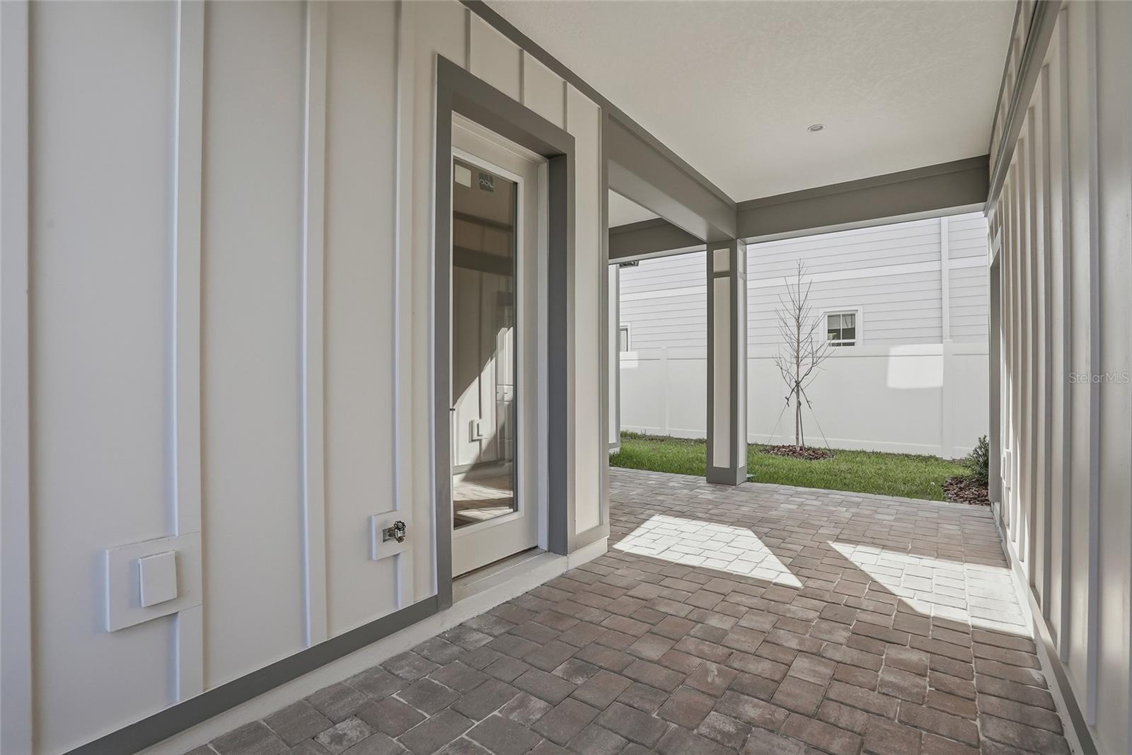 865 53RD AVE N, ST PETERSBURG, FL — photo 48