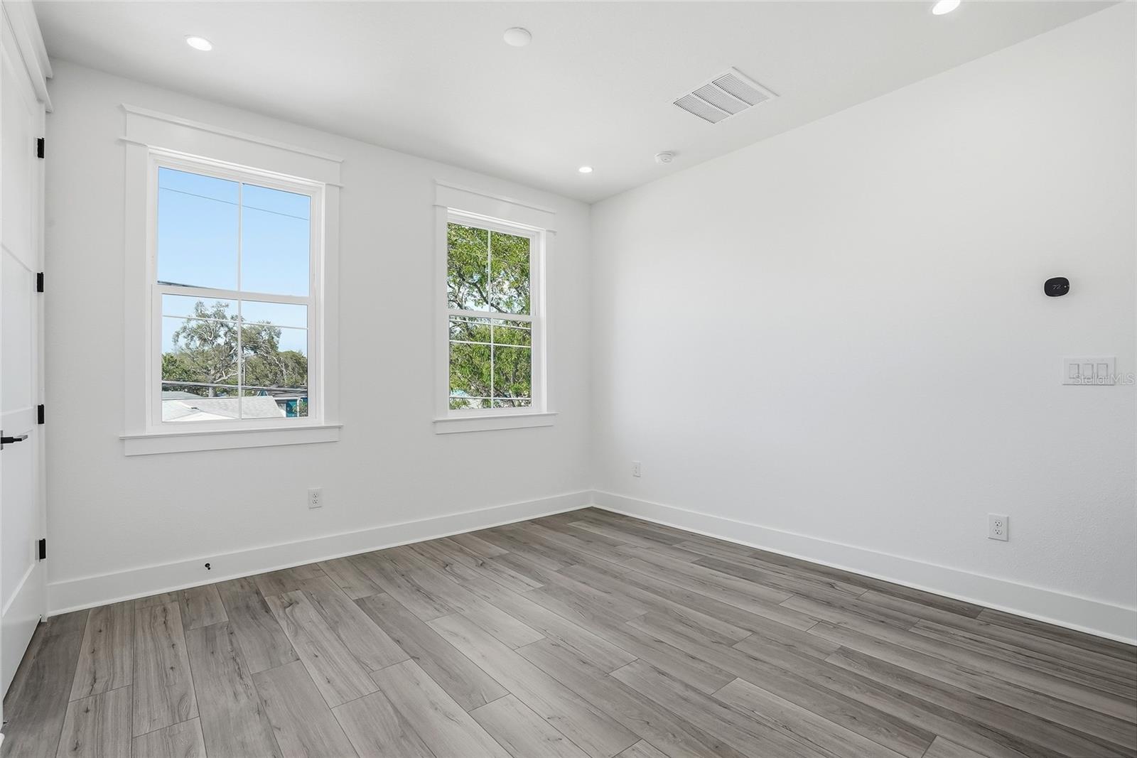 865 53RD AVE N, ST PETERSBURG, FL — photo 65