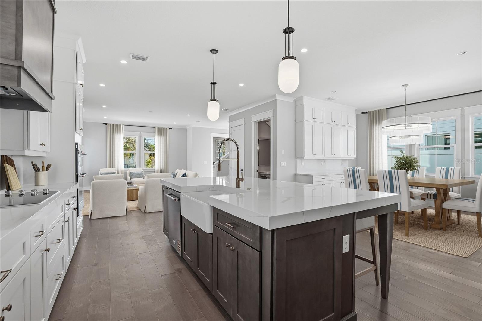 865 53RD AVE N, ST PETERSBURG, FL — photo 21