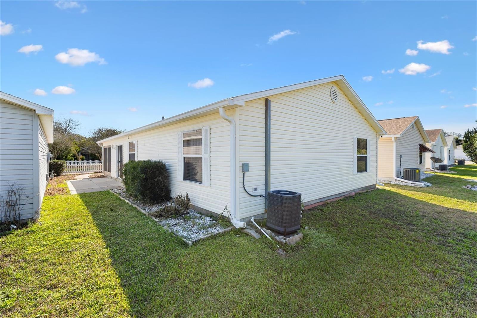 17470 SE 93RD VINE AVE, THE VILLAGES, FL — photo 28