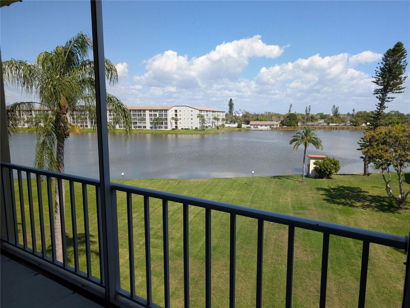 3807 LAKE BAYSHORE DR #H-416, BRADENTON, FL — photo 2