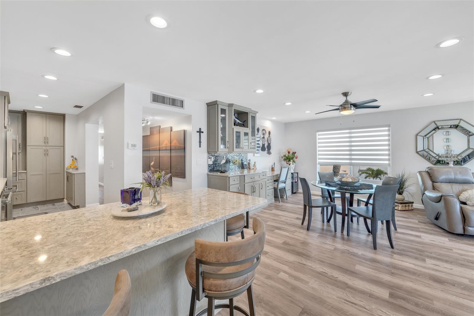 5400 GULF DR #32, HOLMES BEACH, FL — photo 12