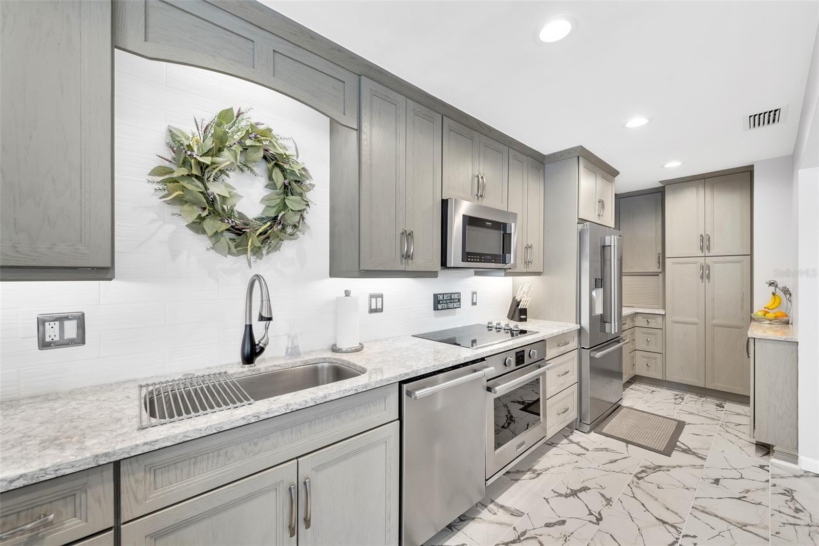 5400 GULF DR #32, HOLMES BEACH, FL — photo 14