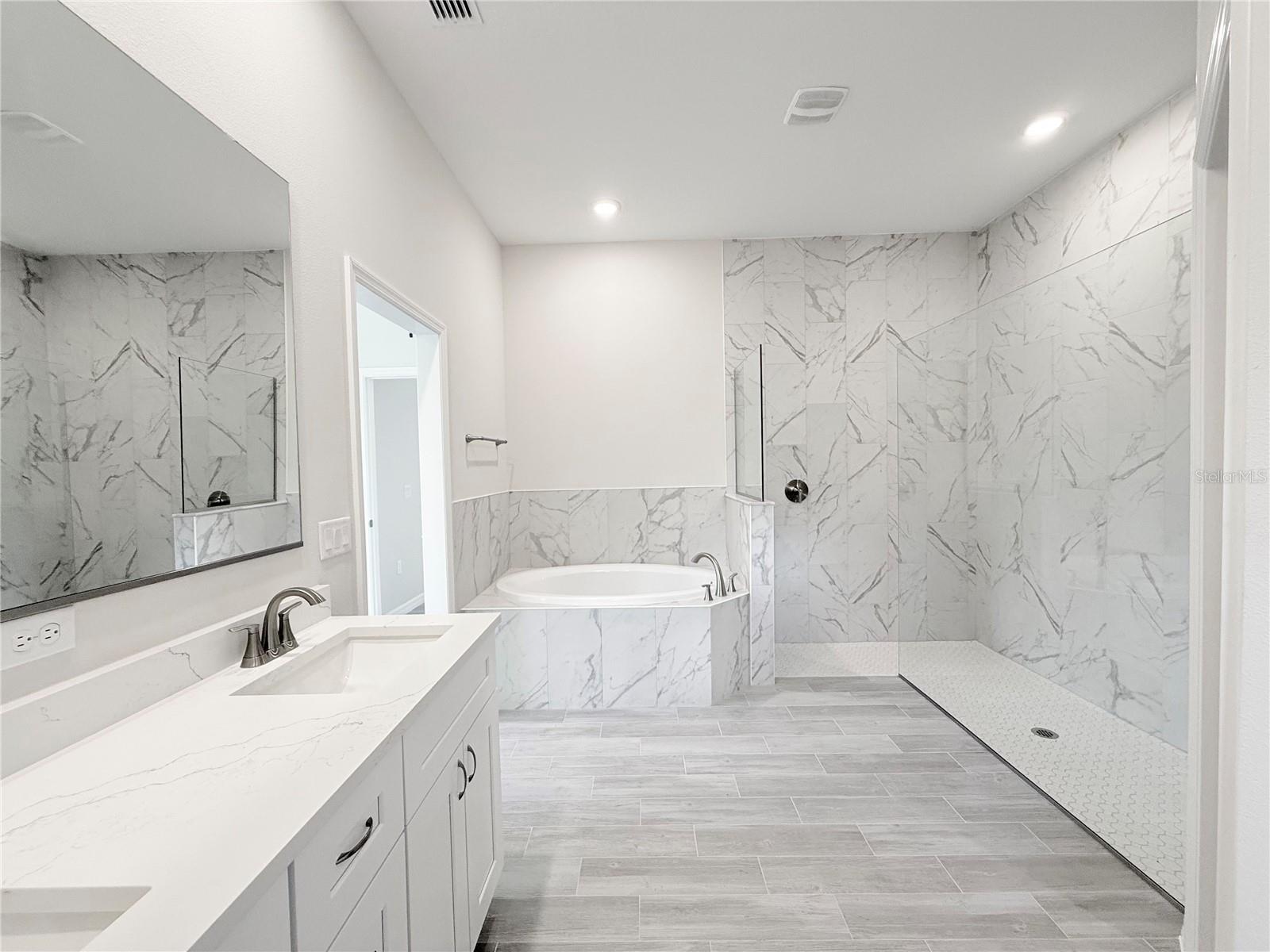 30260 W THYME AVE, EUSTIS, FL — photo 20