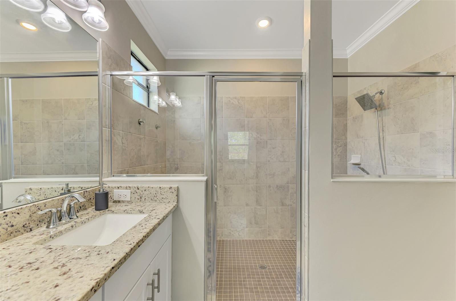 15896 HONEYSUCKLE ST, PORT CHARLOTTE, FL — photo 32