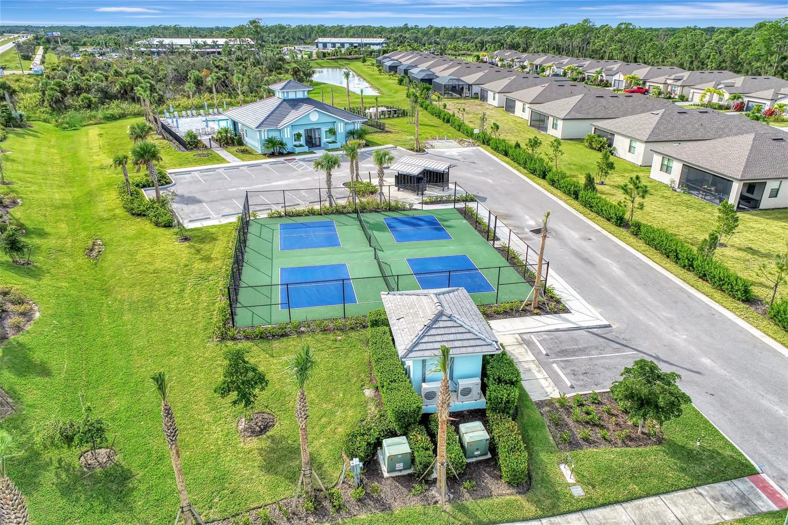 15896 HONEYSUCKLE ST, PORT CHARLOTTE, FL — photo 53