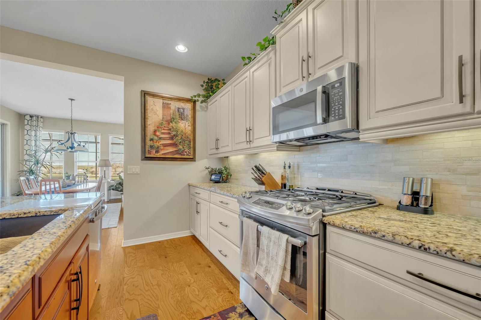 334 SILVER MAPLE RD, GROVELAND, FL — photo 33