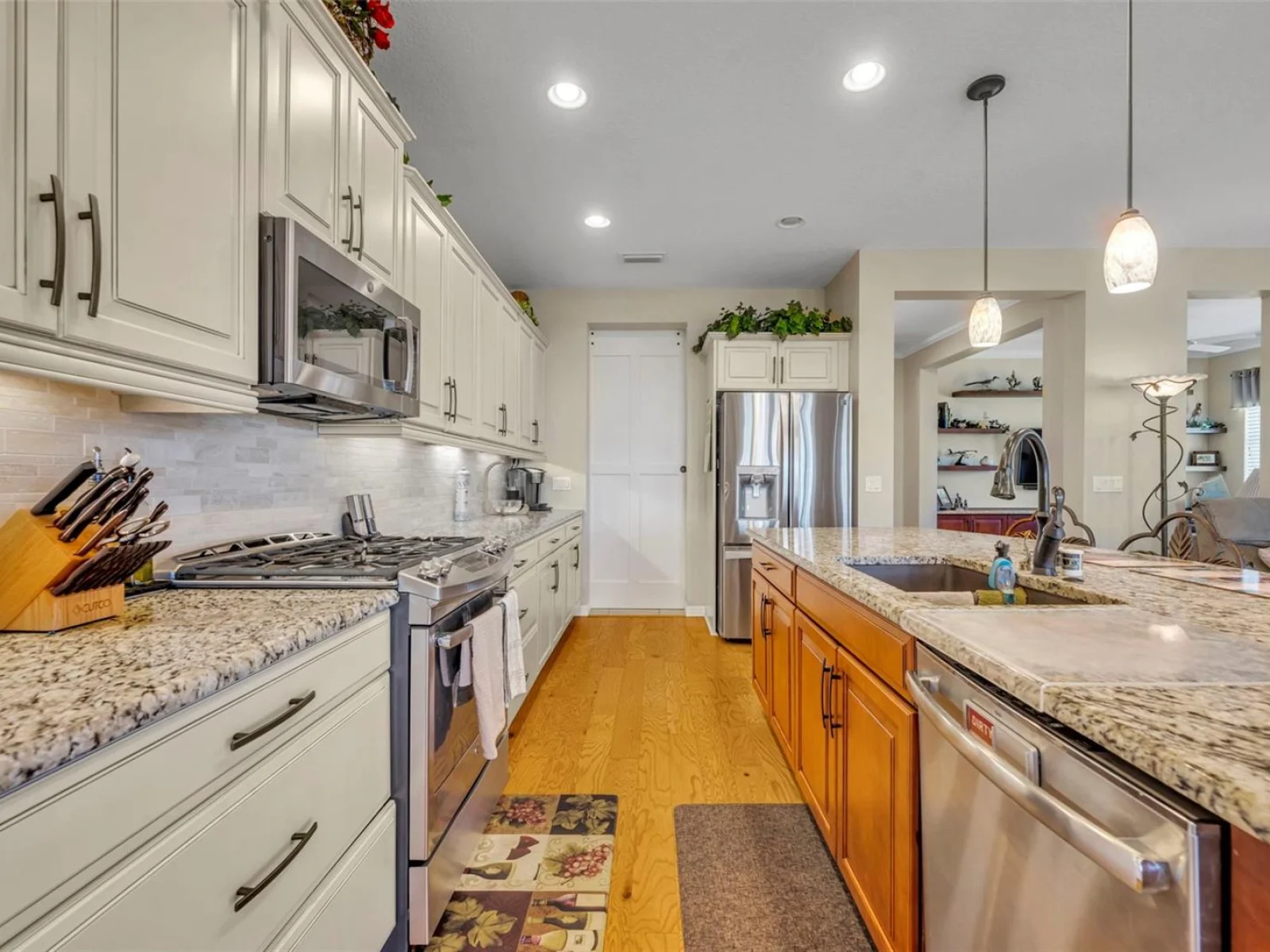 334 SILVER MAPLE RD, GROVELAND, FL — photo 38