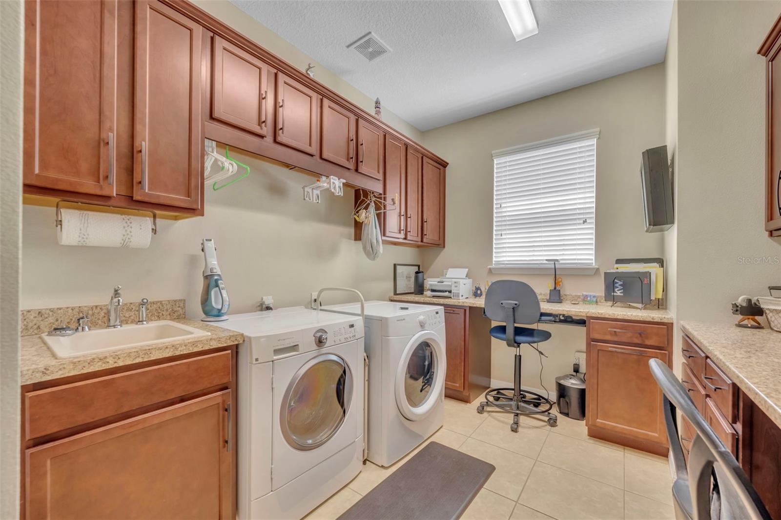 334 SILVER MAPLE RD, GROVELAND, FL — photo 69