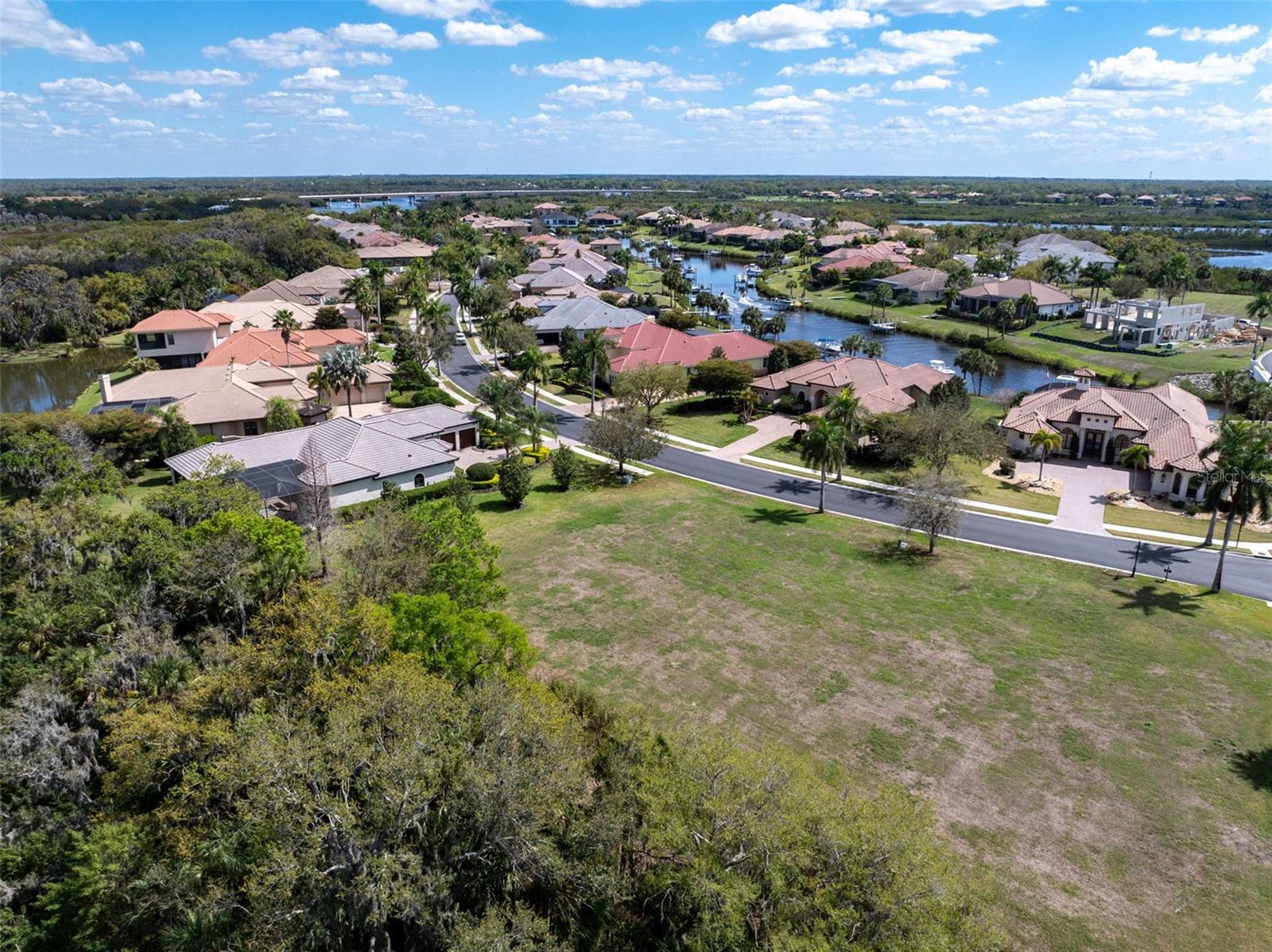 11708 RIVER SHORES TRL, PARRISH, FL — photo 9
