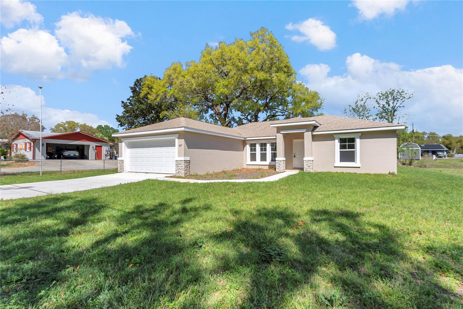 8677 SE 157TH PL, SUMMERFIELD, FL — photo 5