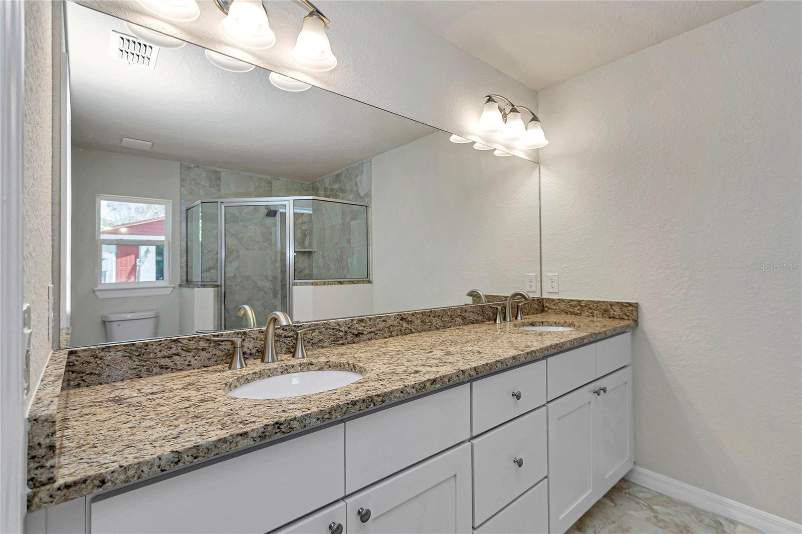 8677 SE 157TH PL, SUMMERFIELD, FL — photo 32