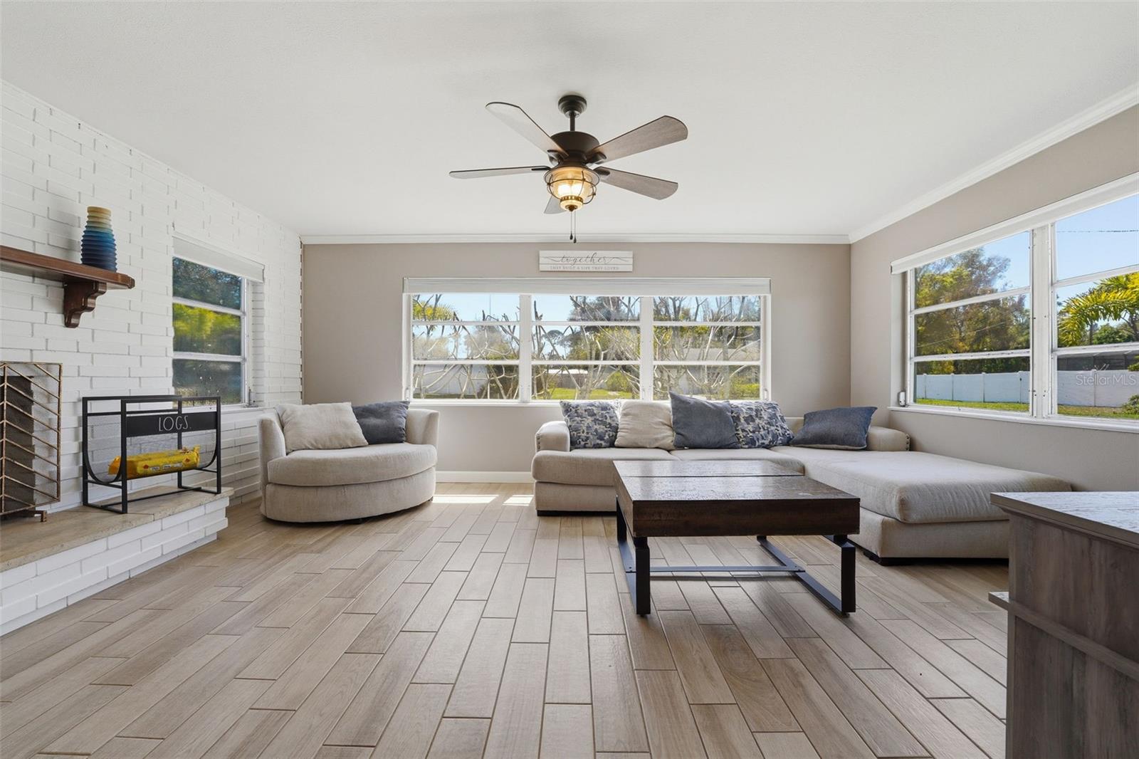 2400 PINE CT, NOKOMIS, FL — photo 10