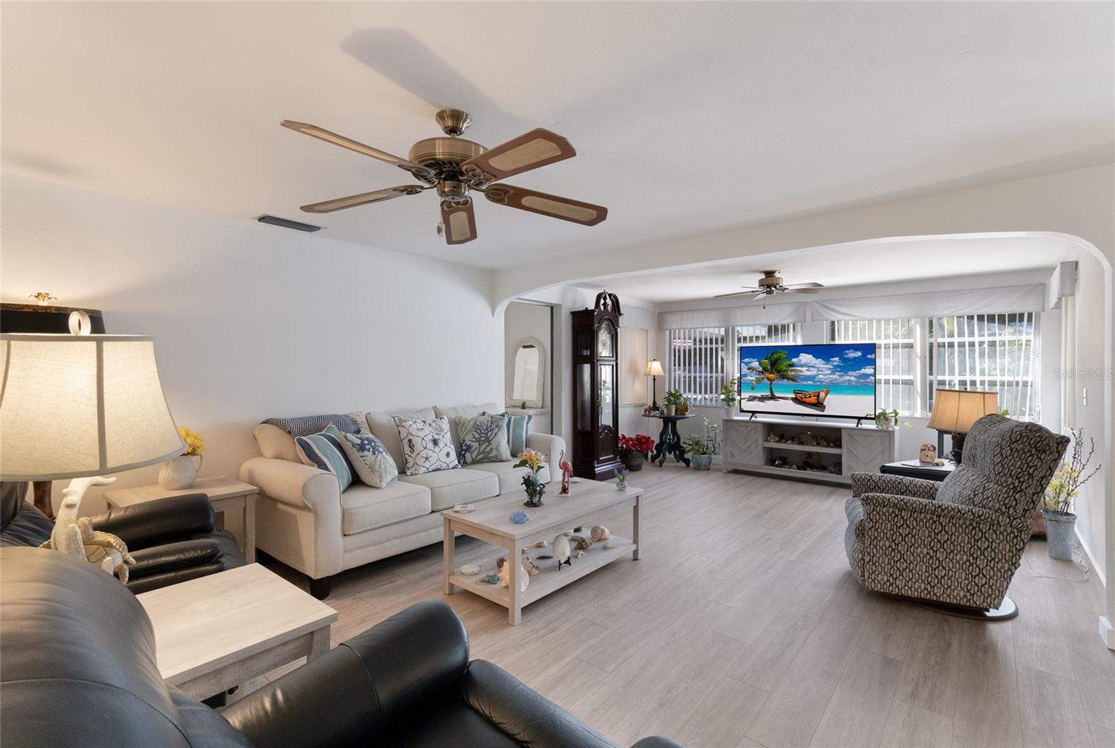 309 57TH ST, HOLMES BEACH, FL — photo 4