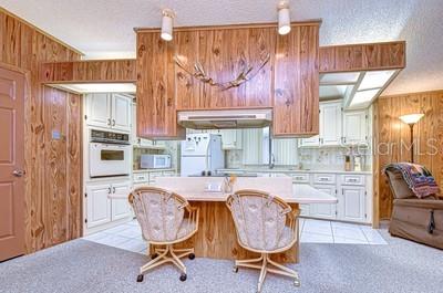 35909 BUENO DR, ZEPHYRHILLS, FL — photo 4