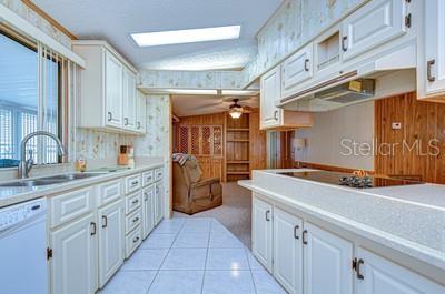 35909 BUENO DR, ZEPHYRHILLS, FL — photo 51