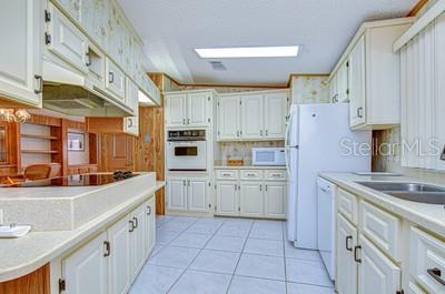 35909 BUENO DR, ZEPHYRHILLS, FL — photo 58