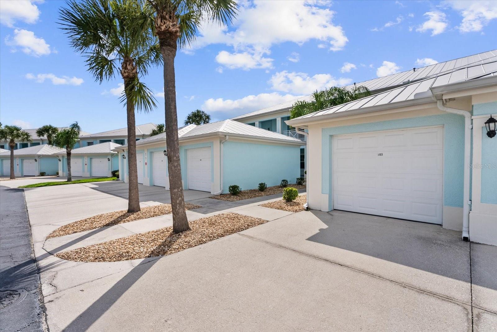 5751 SABAL TRACE DR #103B57, NORTH PORT, FL — photo 2
