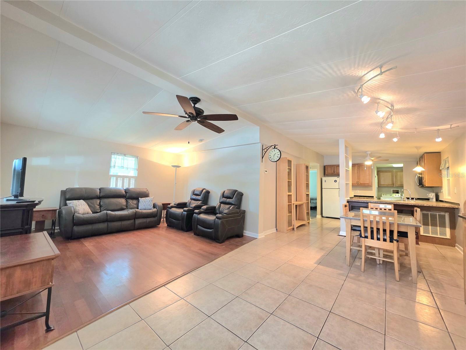 37408 MARTA AVE, ZEPHYRHILLS, FL — photo 10