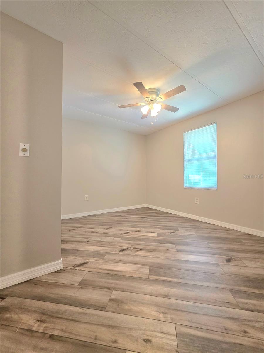 37408 MARTA AVE, ZEPHYRHILLS, FL — photo 29