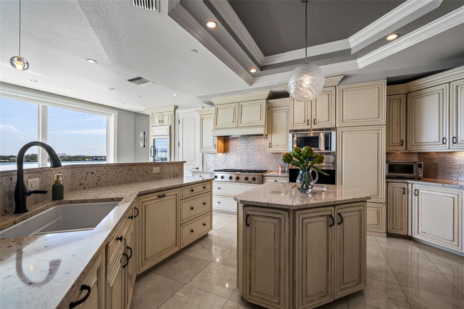 464 GOLDEN GATE PT #703, SARASOTA, FL — photo 26
