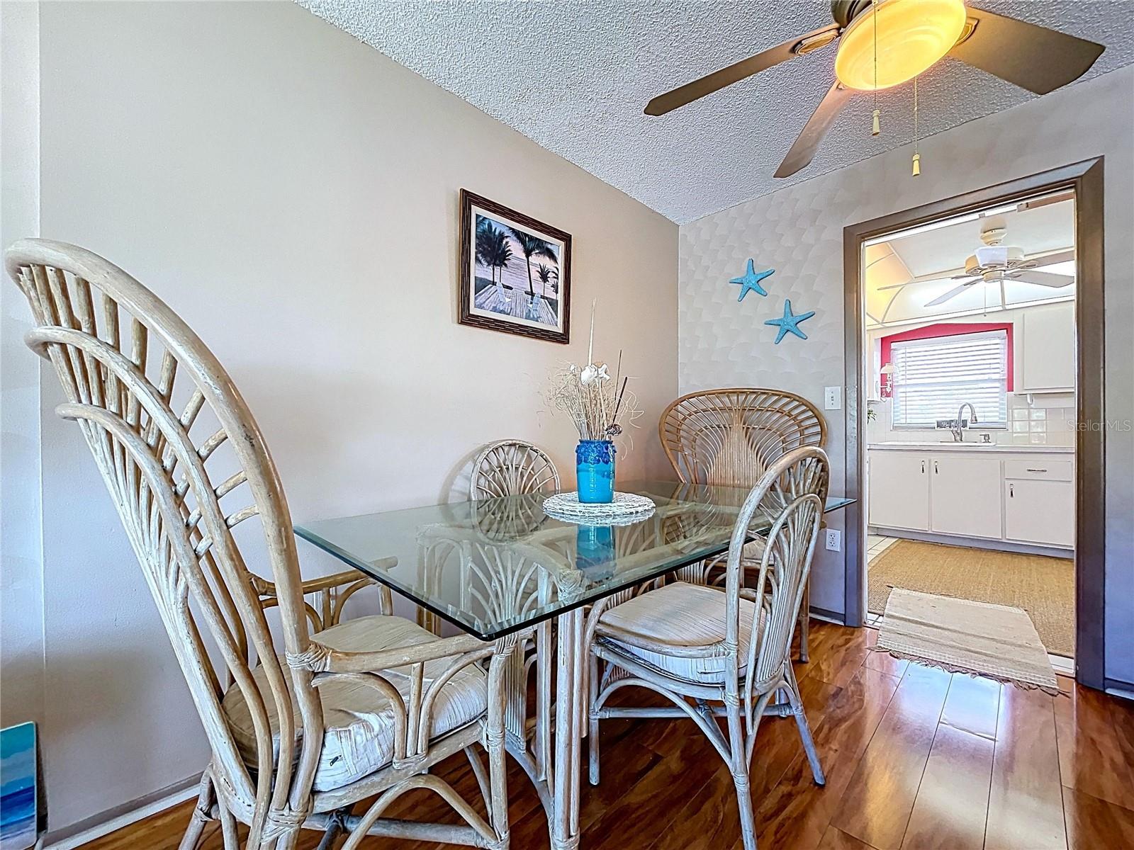 4650 COVE CIR #209, ST PETERSBURG, FL — photo 8
