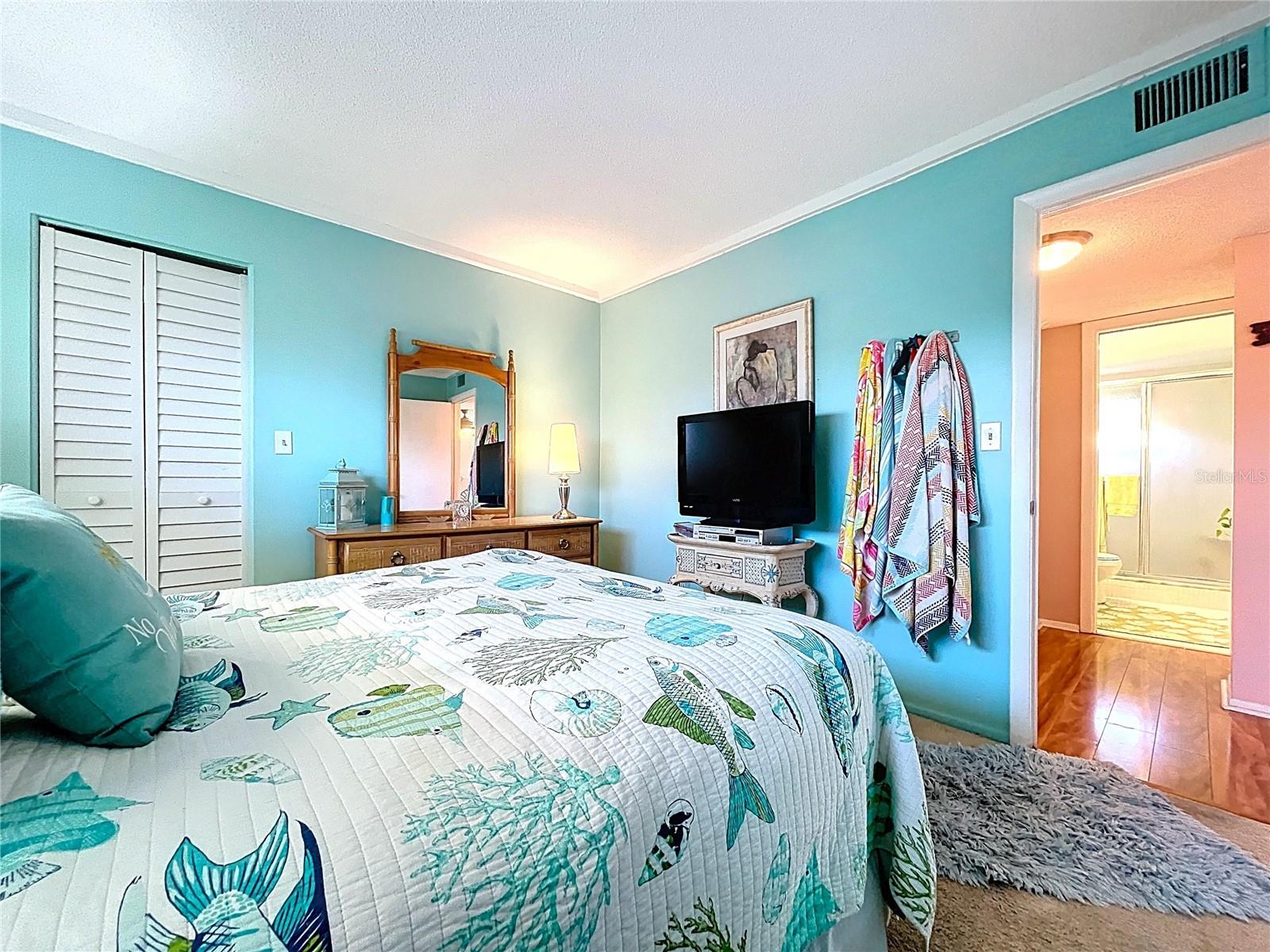 4650 COVE CIR #209, ST PETERSBURG, FL — photo 17