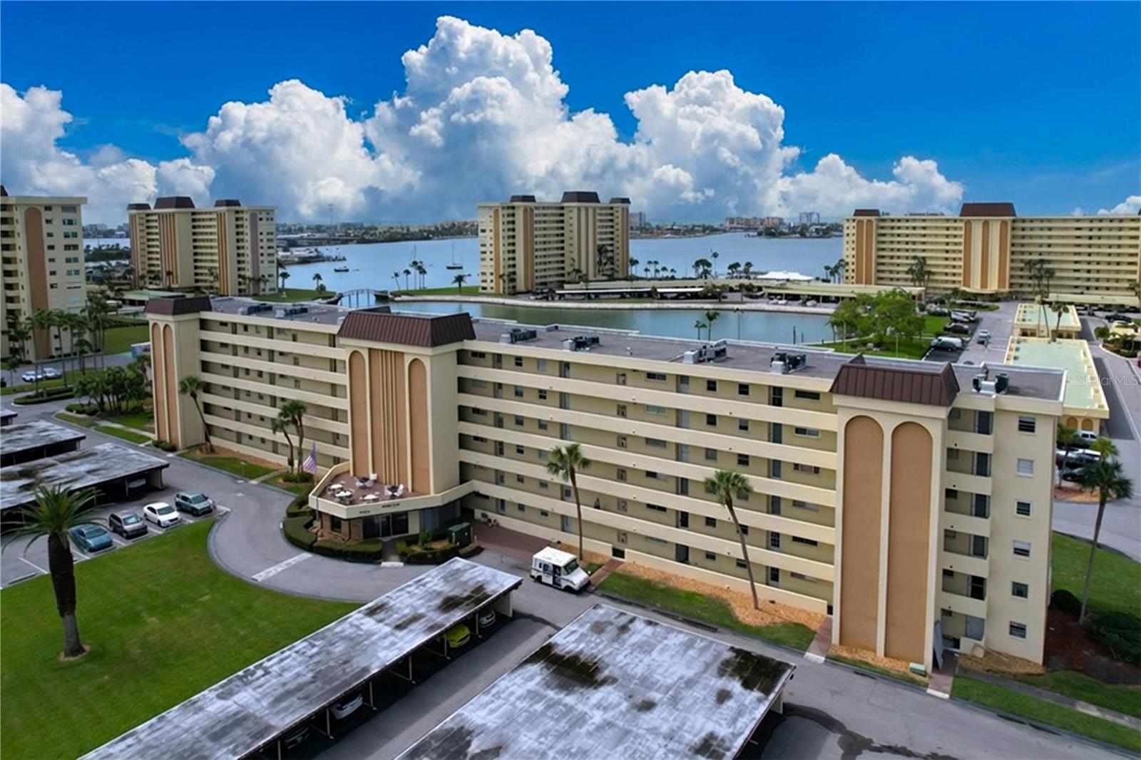 4650 COVE CIR #209, ST PETERSBURG, FL — photo 27