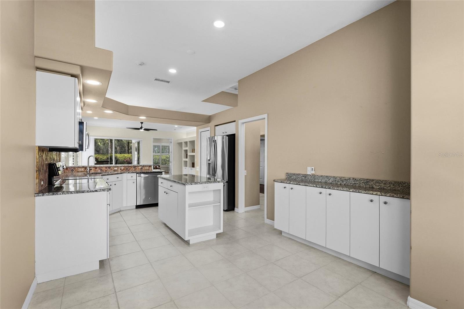 7161 DREWRYS BLF, BRADENTON, FL — photo 24